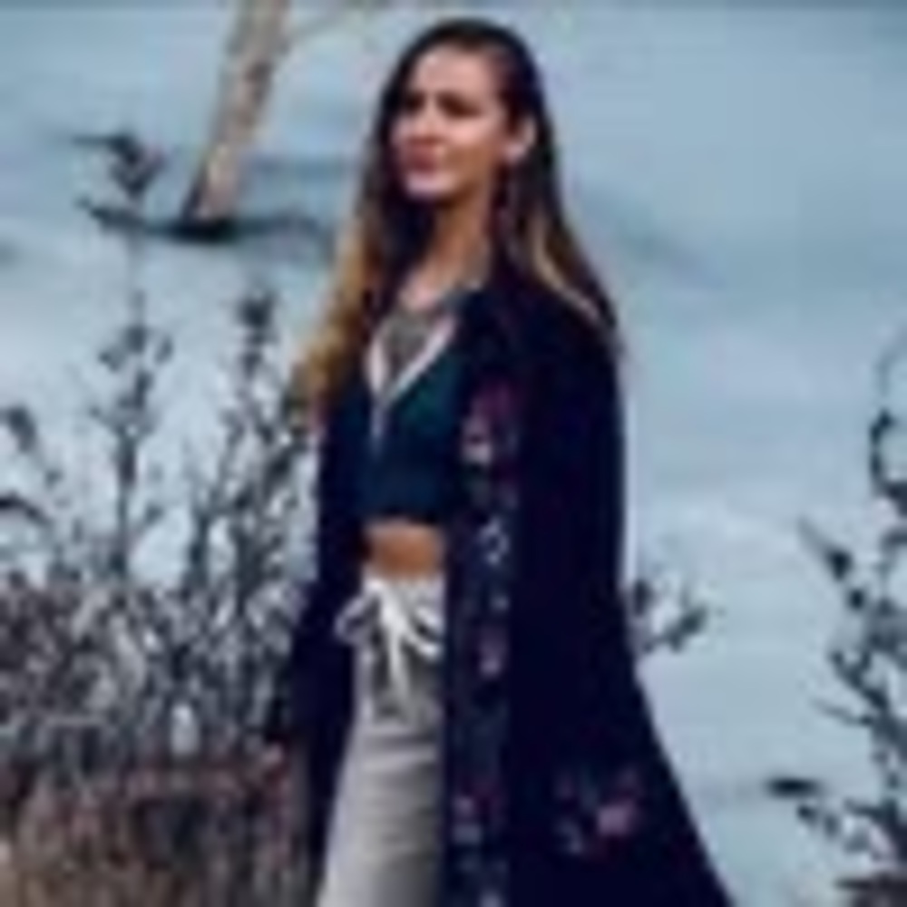 Meet your Posher, Lily